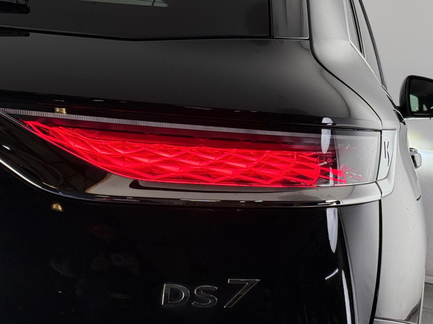 Used DS Automobiles DS 7 Crossback 2018 for sale - 77222548: Photo 5