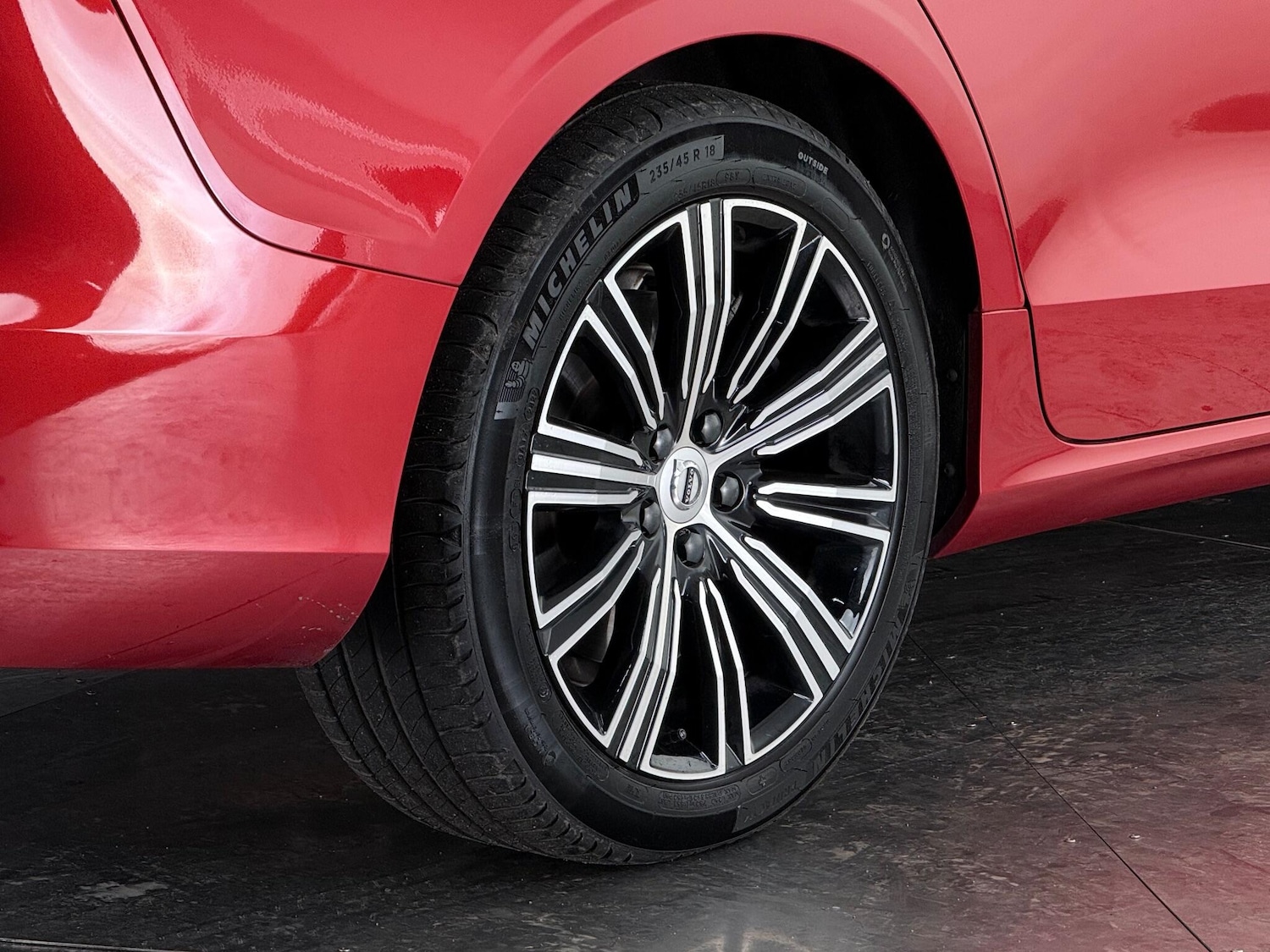 Used Volvo V60 2021 for sale - 77244094: Photo 8