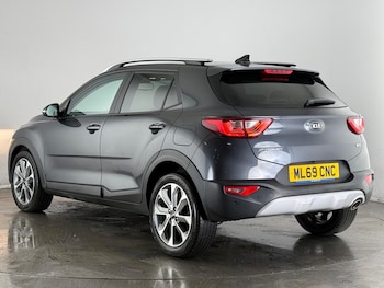 Used Kia Stonic 2019 for sale - 77345812: Photo