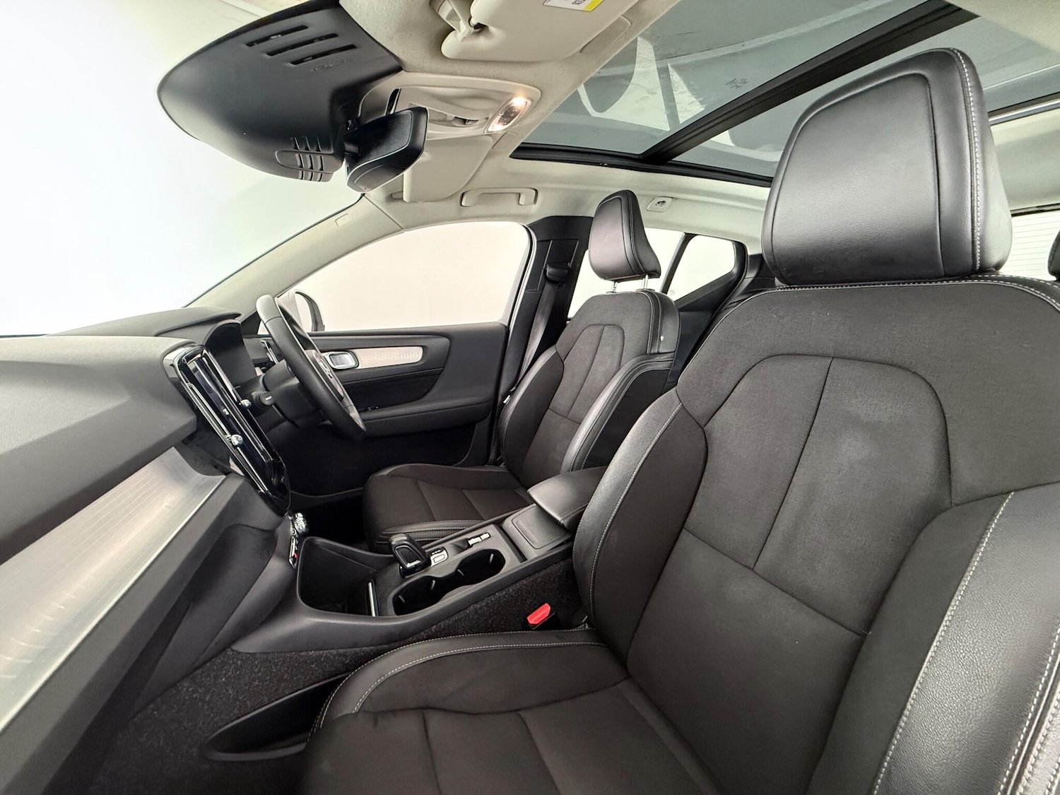 Used Volvo XC40 2018 for sale - 77599207: Photo 14