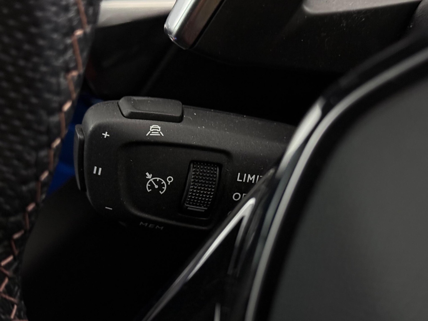 Used Peugeot 3008 2021 for sale - 77246178: Photo 24