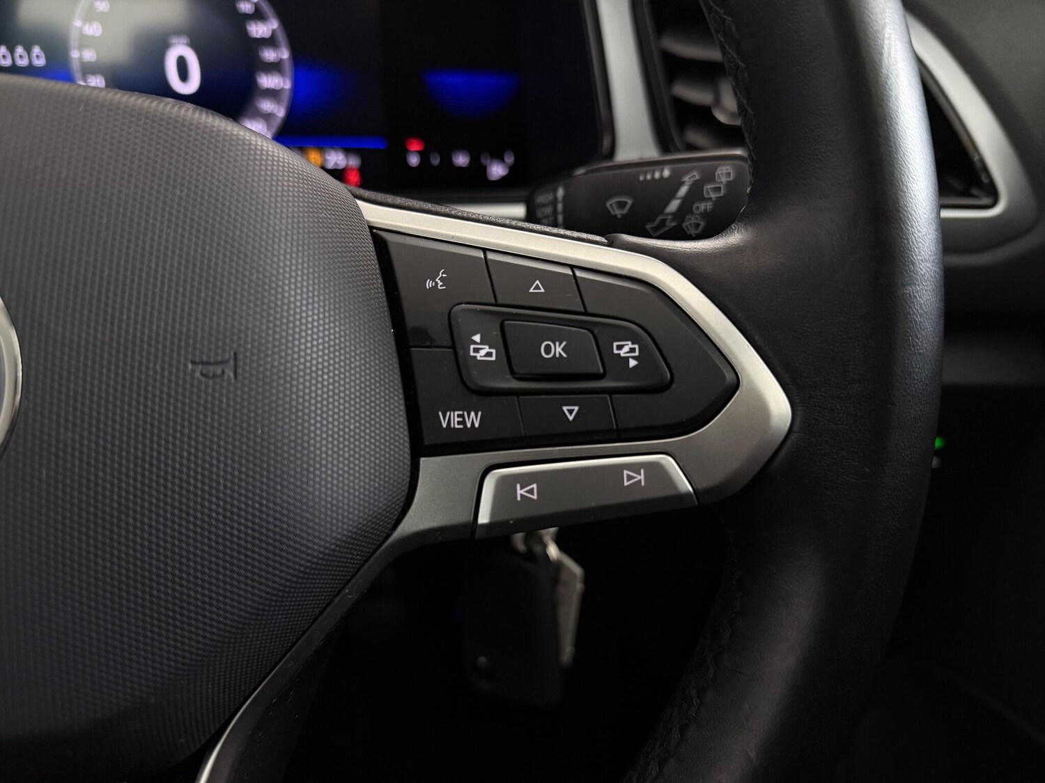 Used Volkswagen T-Roc 2022 for sale - 77259688: Photo 20