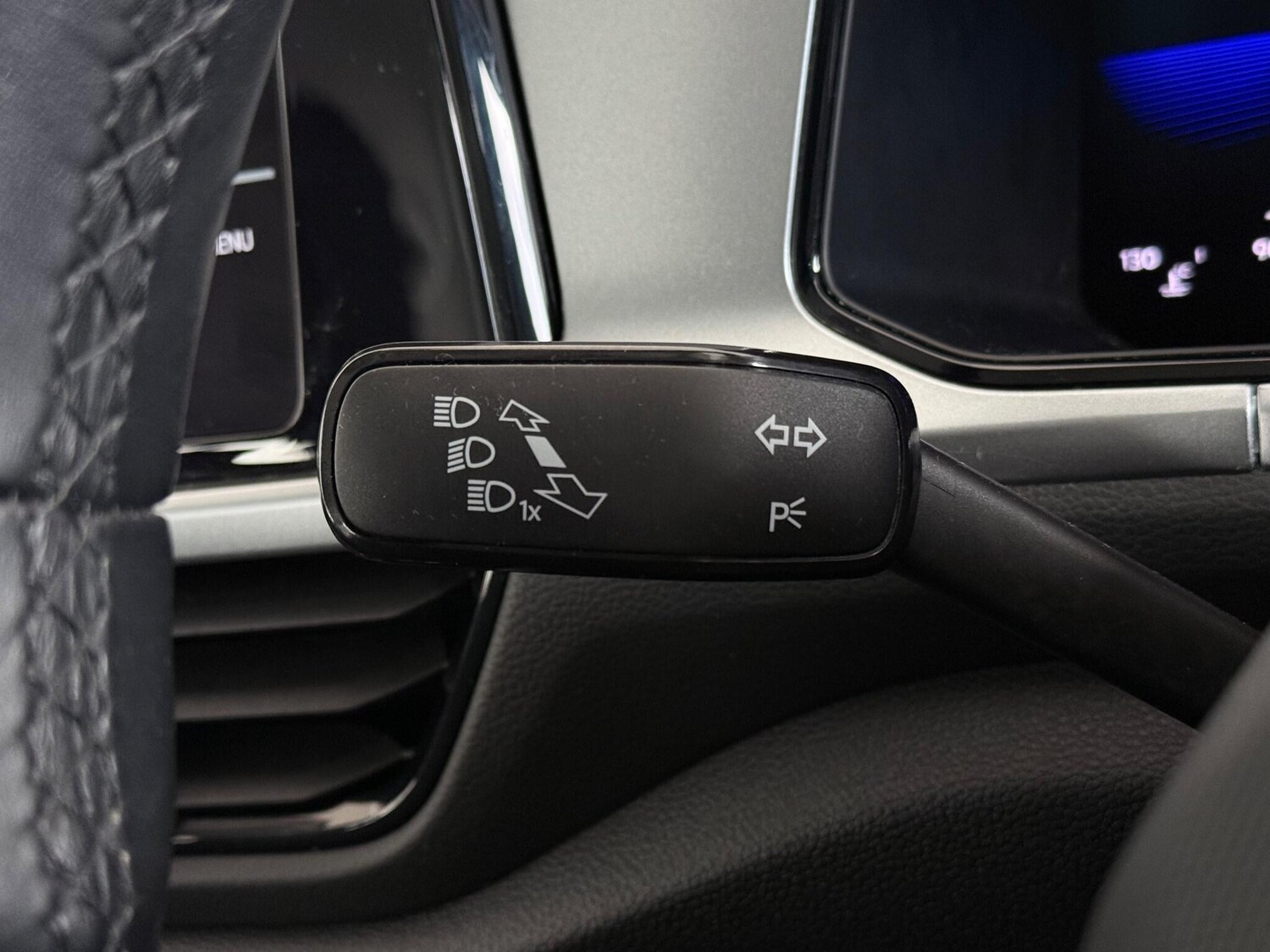 Used Volkswagen T-Roc 2022 for sale - 77259688: Photo 21