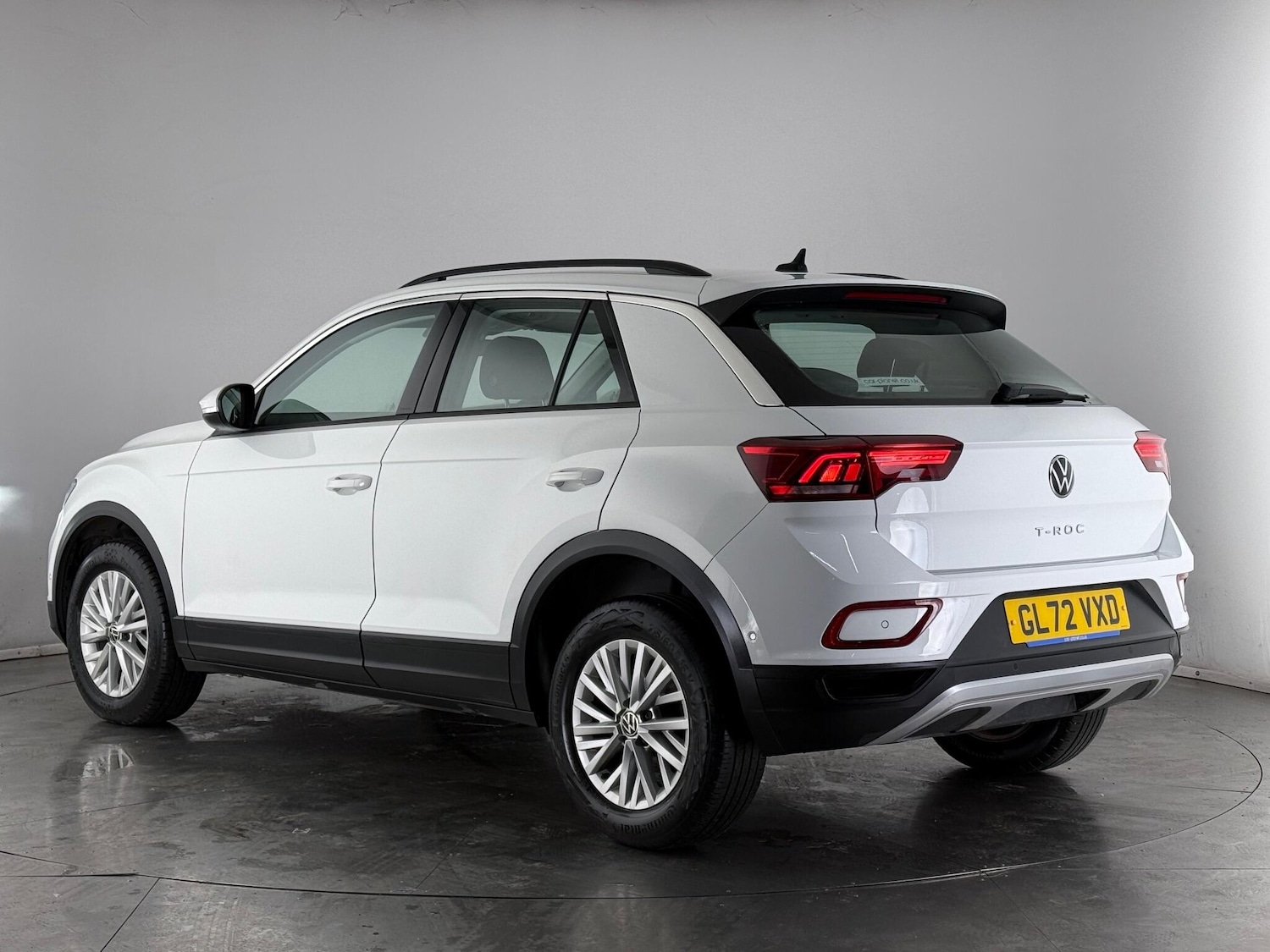 Used Volkswagen T-Roc 2022 for sale - 77259688: Photo 4