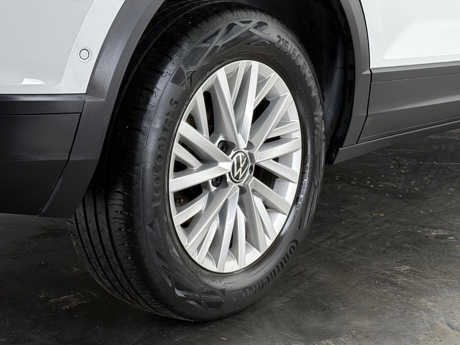 Used Volkswagen T-Roc 2022 for sale - 77259688: Photo 9