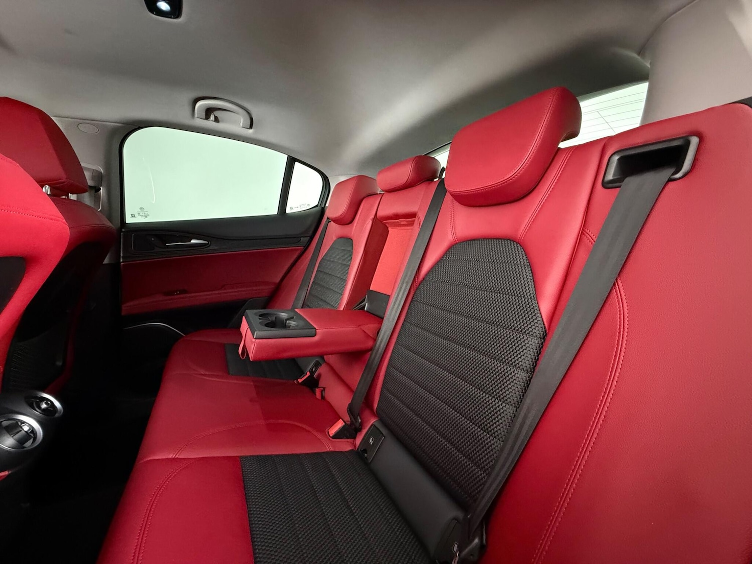 Used Alfa Romeo Stelvio 2020 for sale - 77613114: Photo 17