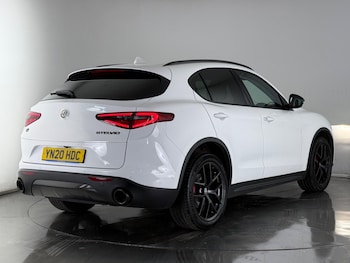Used Alfa Romeo Stelvio 2020 for sale - 77613114: Photo