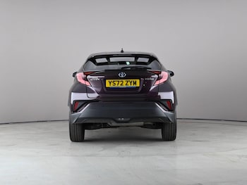 Used Toyota C-HR 2023 for sale - 78521129: Photo