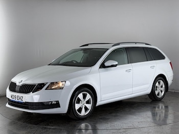 Used Skoda Octavia 2019 for sale - 75703475: Photo