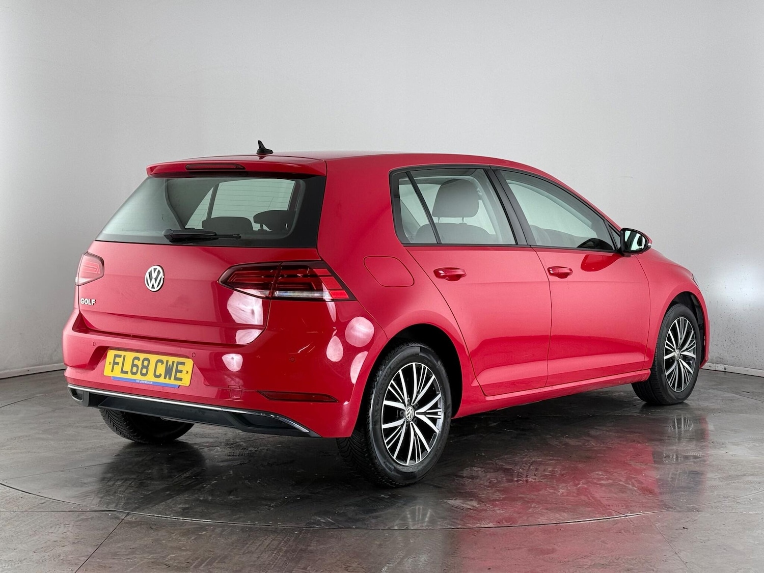 Used Volkswagen Golf for sale - 76772093: Photo 4