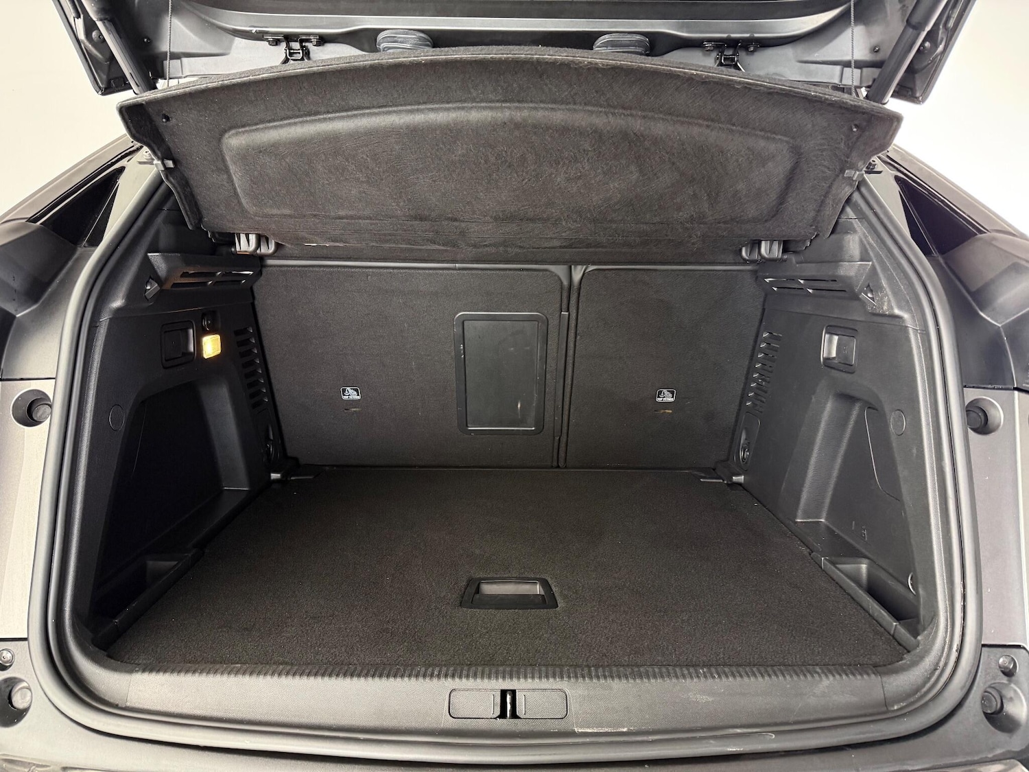 Used Peugeot 3008 2021 for sale - 77259934: Photo 9