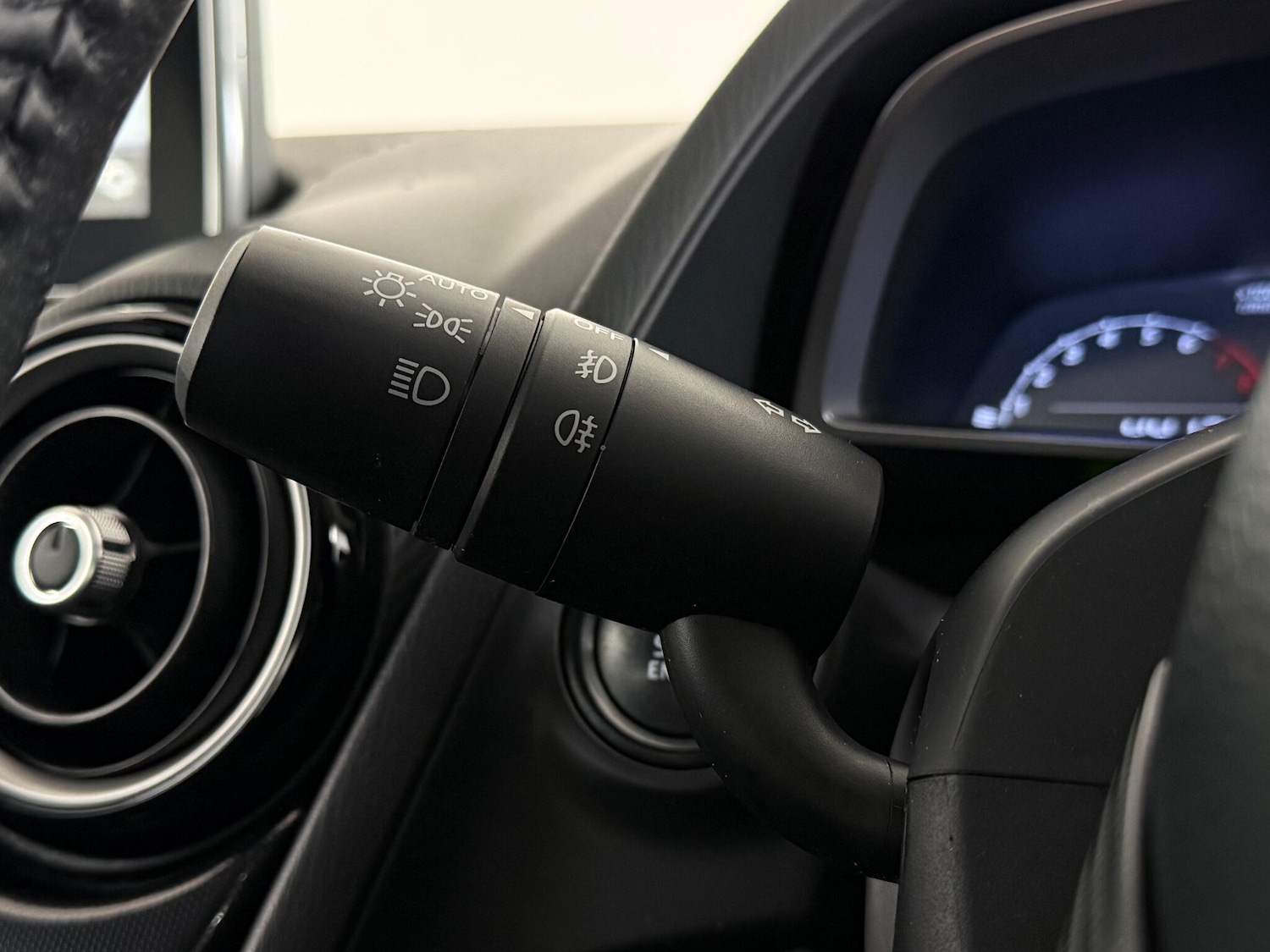 Used Mazda Mazda2 2016 for sale - 77222227: Photo 19