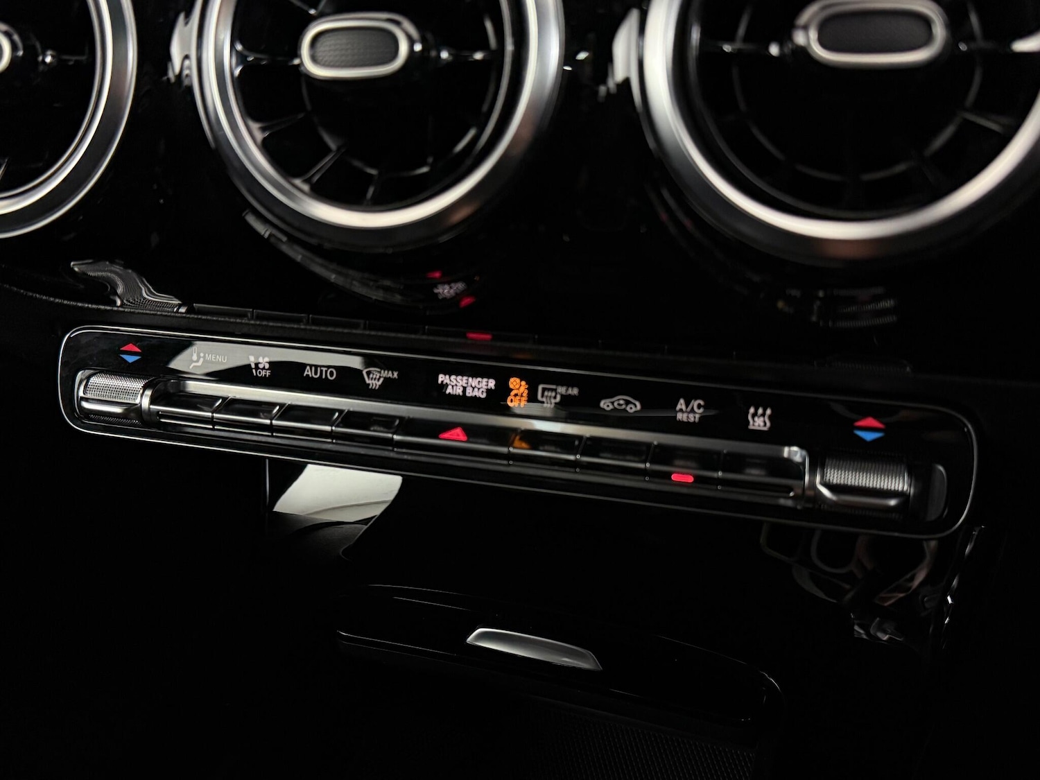 Used Mercedes-Benz A-Class 2020 for sale - 77259598: Photo 27