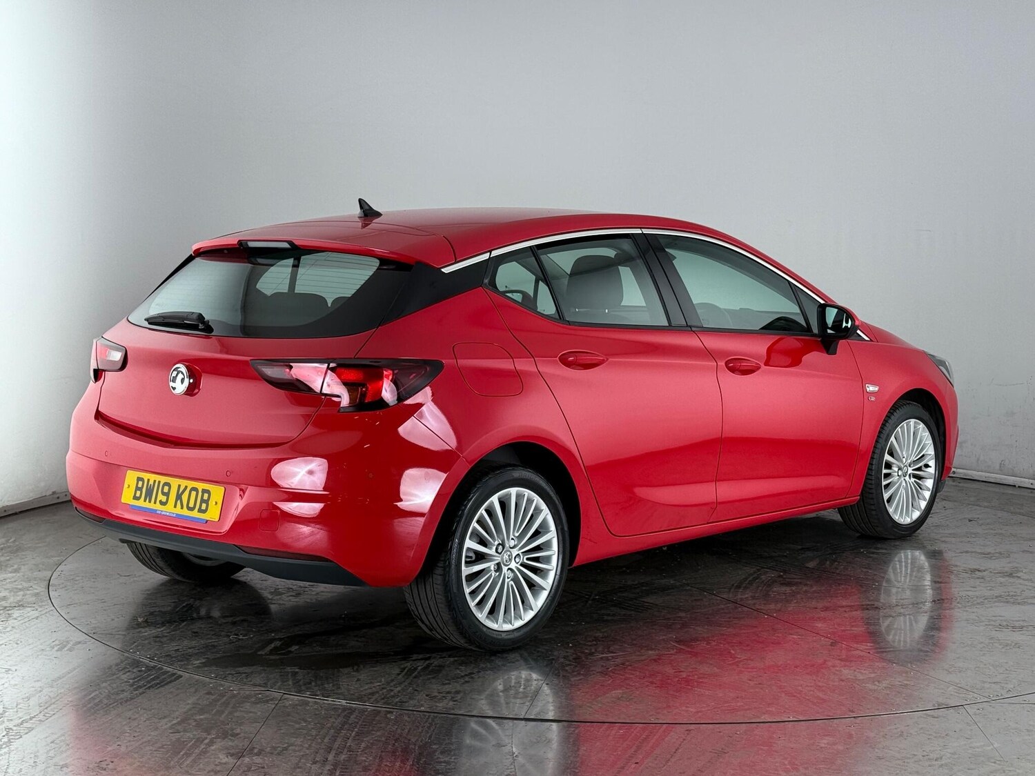 Used Vauxhall Astra 2019 for sale - 76513035: Photo 5