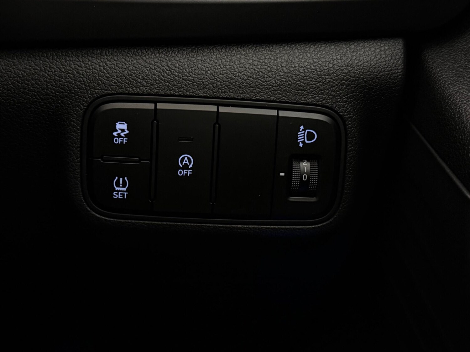 Used Hyundai BAYON 2022 for sale - 77182598: Photo 30