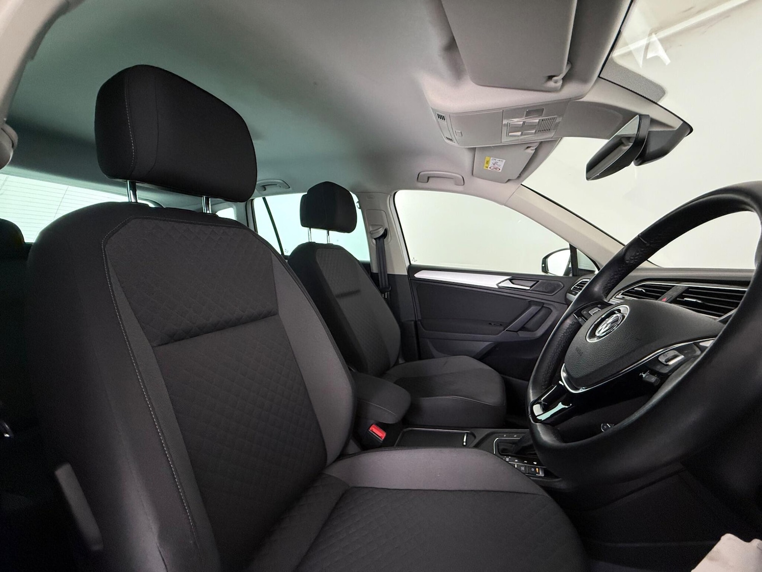 Used Volkswagen Tiguan 2020 for sale - 77456598: Photo 11