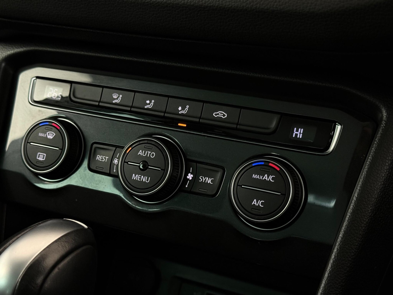 Used Volkswagen Tiguan 2020 for sale - 77456598: Photo 33