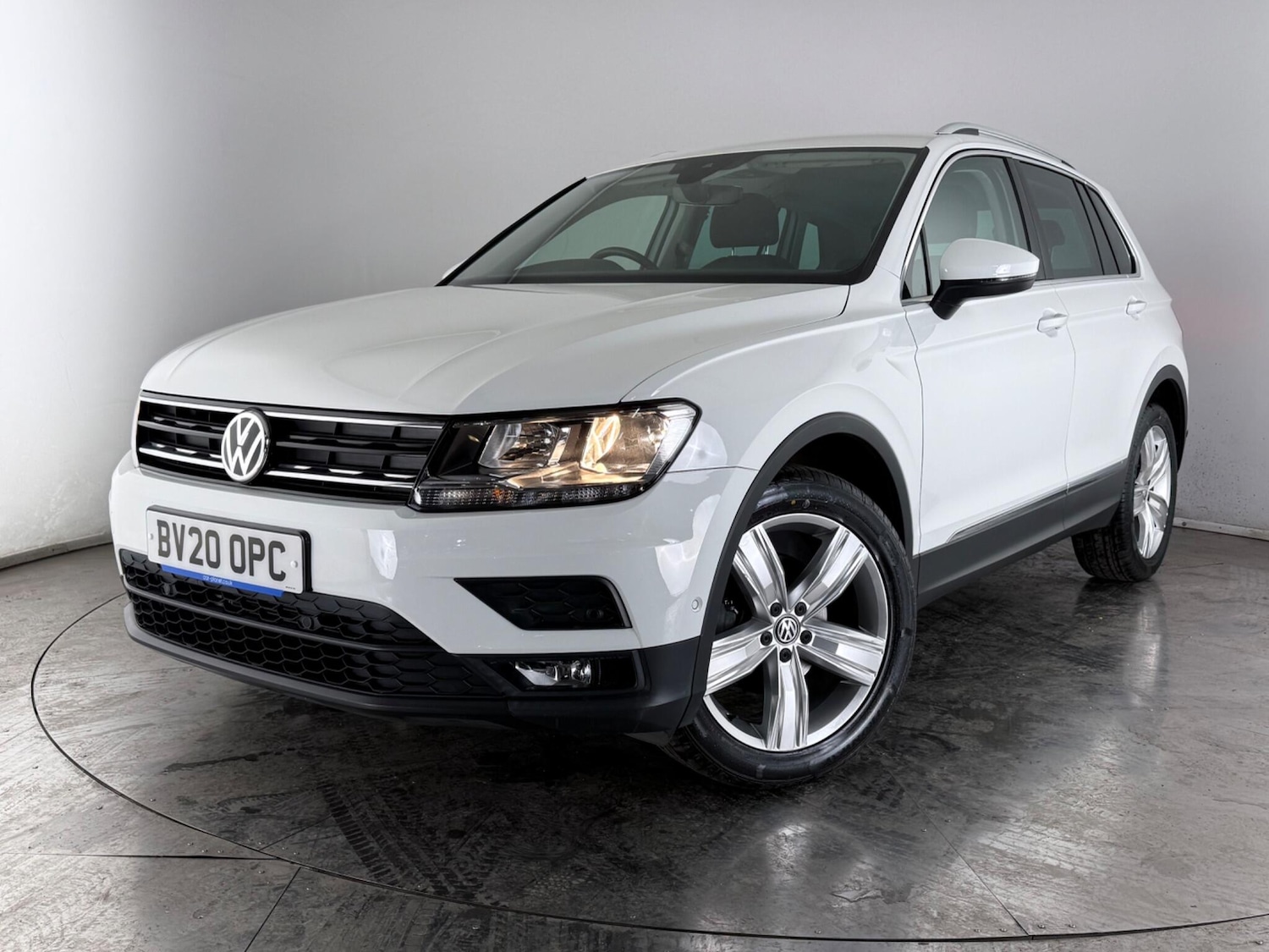 Used Volkswagen Tiguan 2020 for sale - 77456598: Photo 34