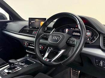 Used Audi Q5 2019 for sale - 79013186: Photo
