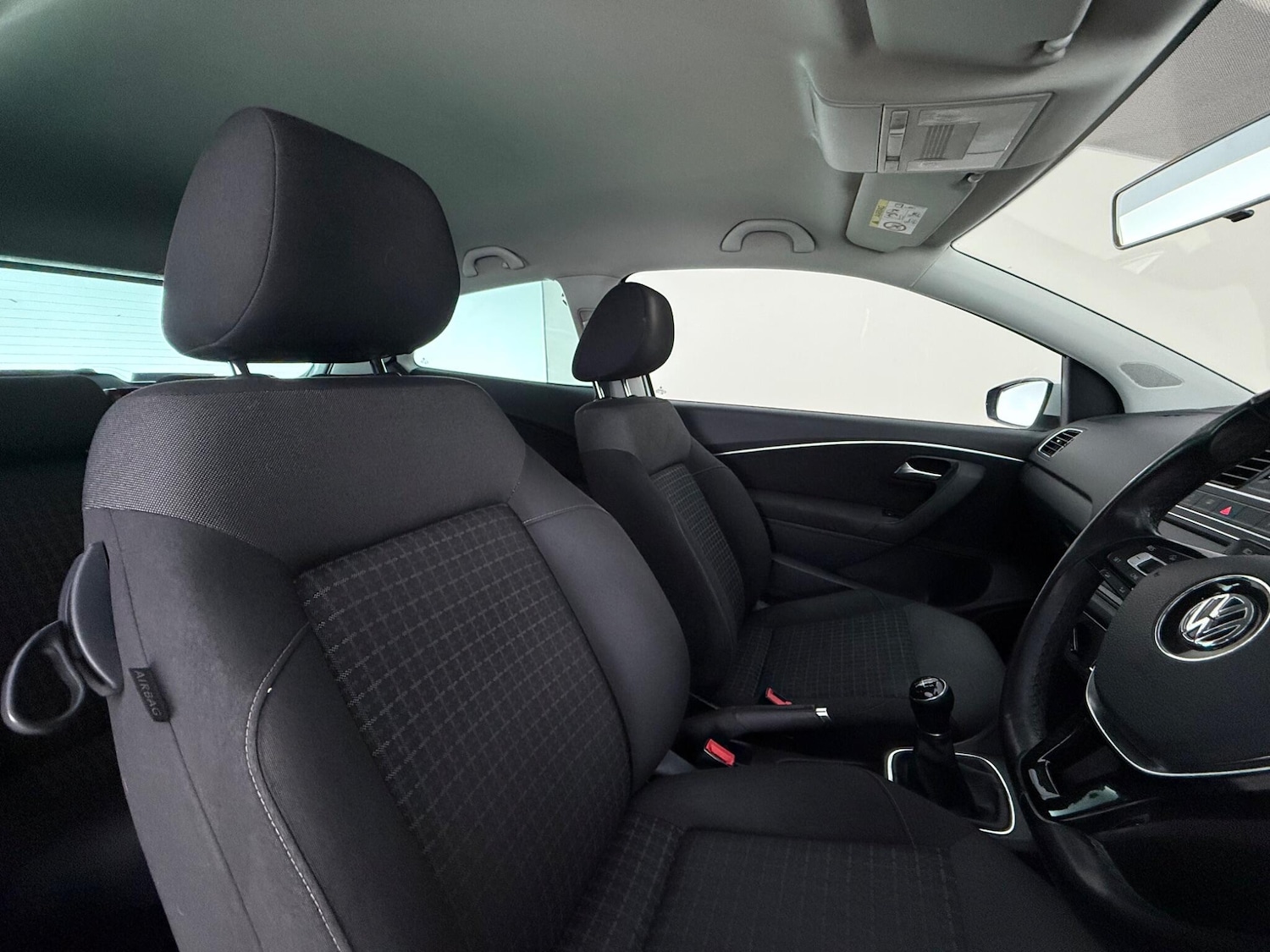 Used Volkswagen Polo 2016 for sale - 78185847: Photo 12