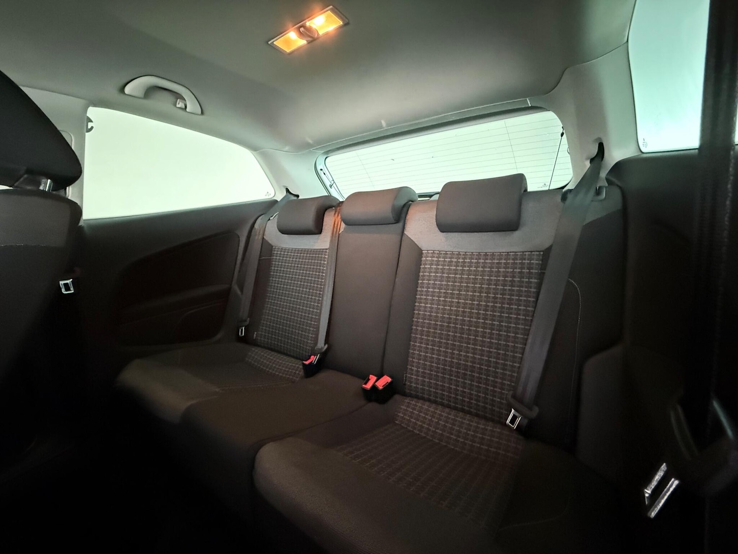 Used Volkswagen Polo 2016 for sale - 78185847: Photo 15