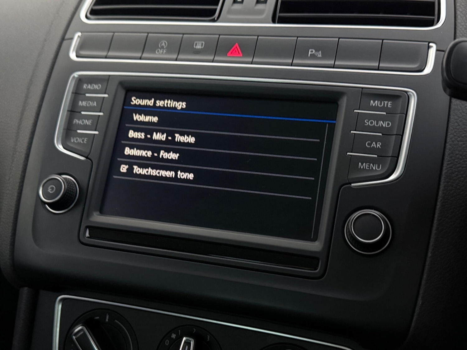 Used Volkswagen Polo 2016 for sale - 78185847: Photo 24