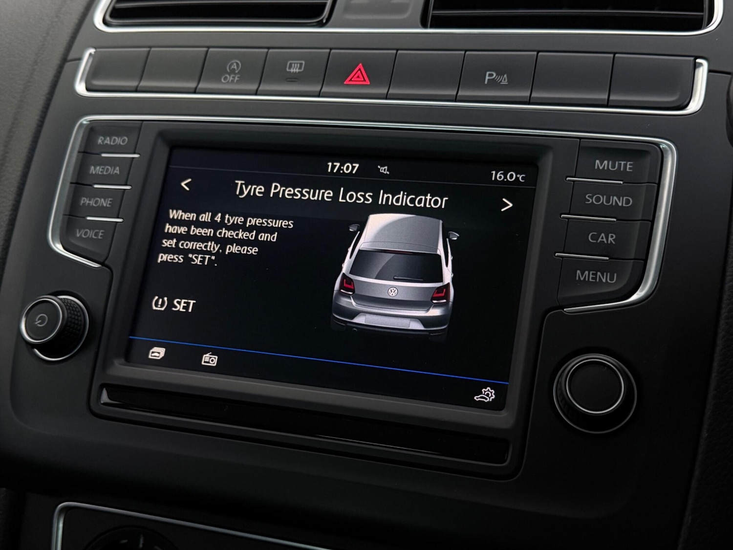 Used Volkswagen Polo 2016 for sale - 78185847: Photo 29