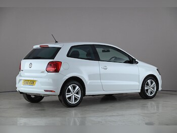 Used Volkswagen Polo 2016 for sale - 78185847: Photo