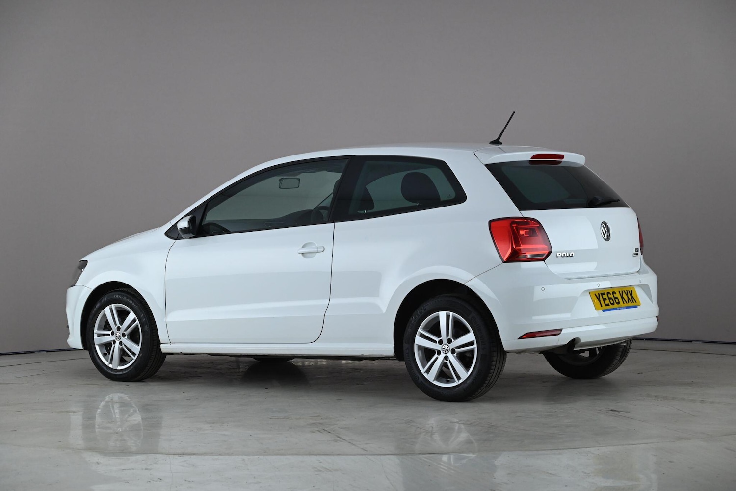 Used Volkswagen Polo 2016 for sale - 78185847: Photo 4