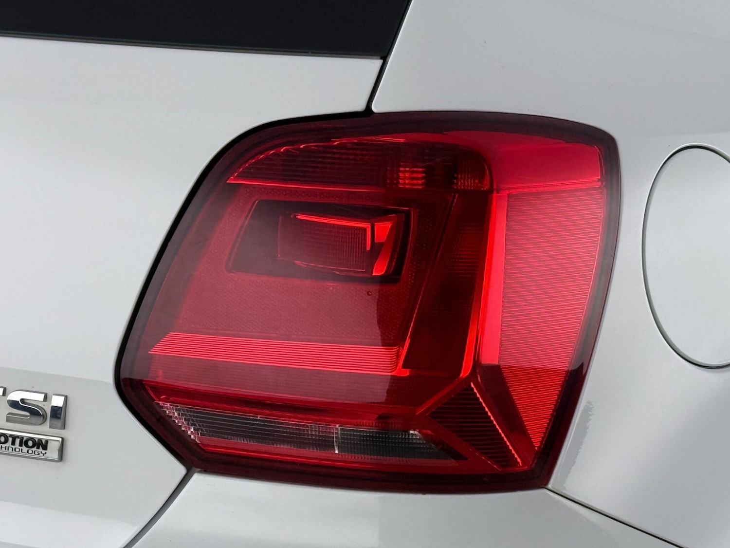 Used Volkswagen Polo 2016 for sale - 78185847: Photo 8