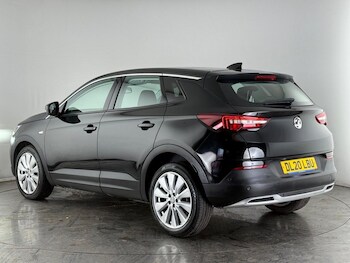 Used Vauxhall Grandland X 2020 for sale - 75853820: Photo