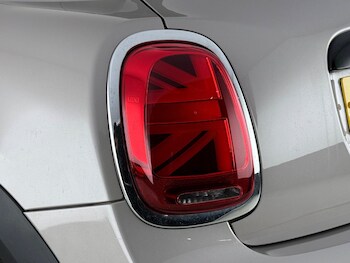 Used MINI Hatch 2023 for sale - 78302054: Photo