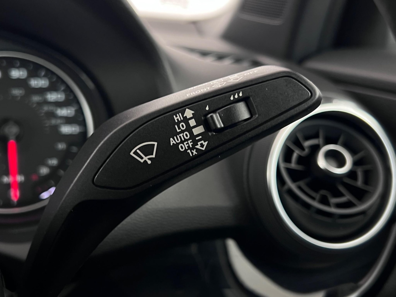 Used Audi Q2 2019 for sale - 76467128: Photo 25