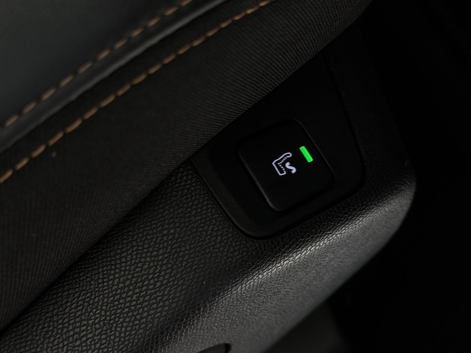 Used Peugeot 3008 2018 for sale - 76701066: Photo 13