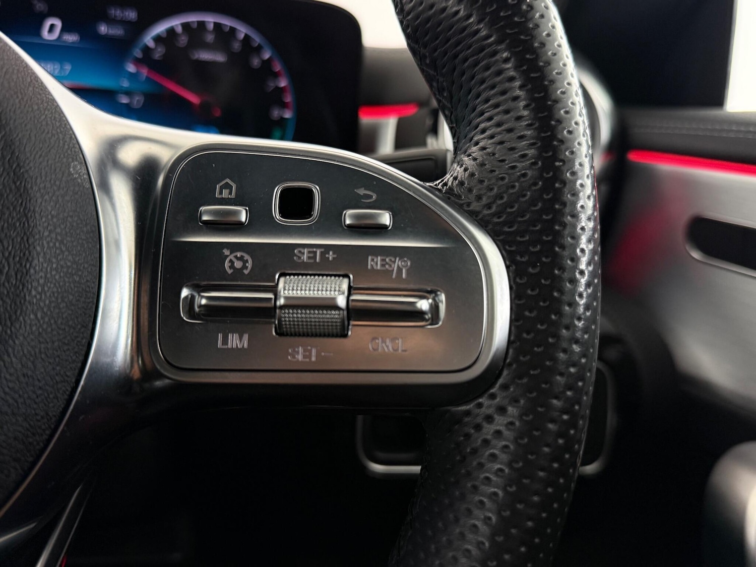 Used Mercedes-Benz CLA 2021 for sale - 77082000: Photo 24