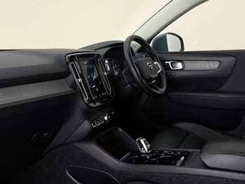 Used Volvo XC40 2019 for sale - 79533649: Photo