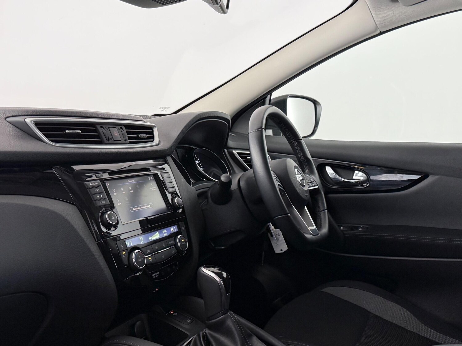 Used Nissan Qashqai 2020 for sale - 77259503: Photo 16