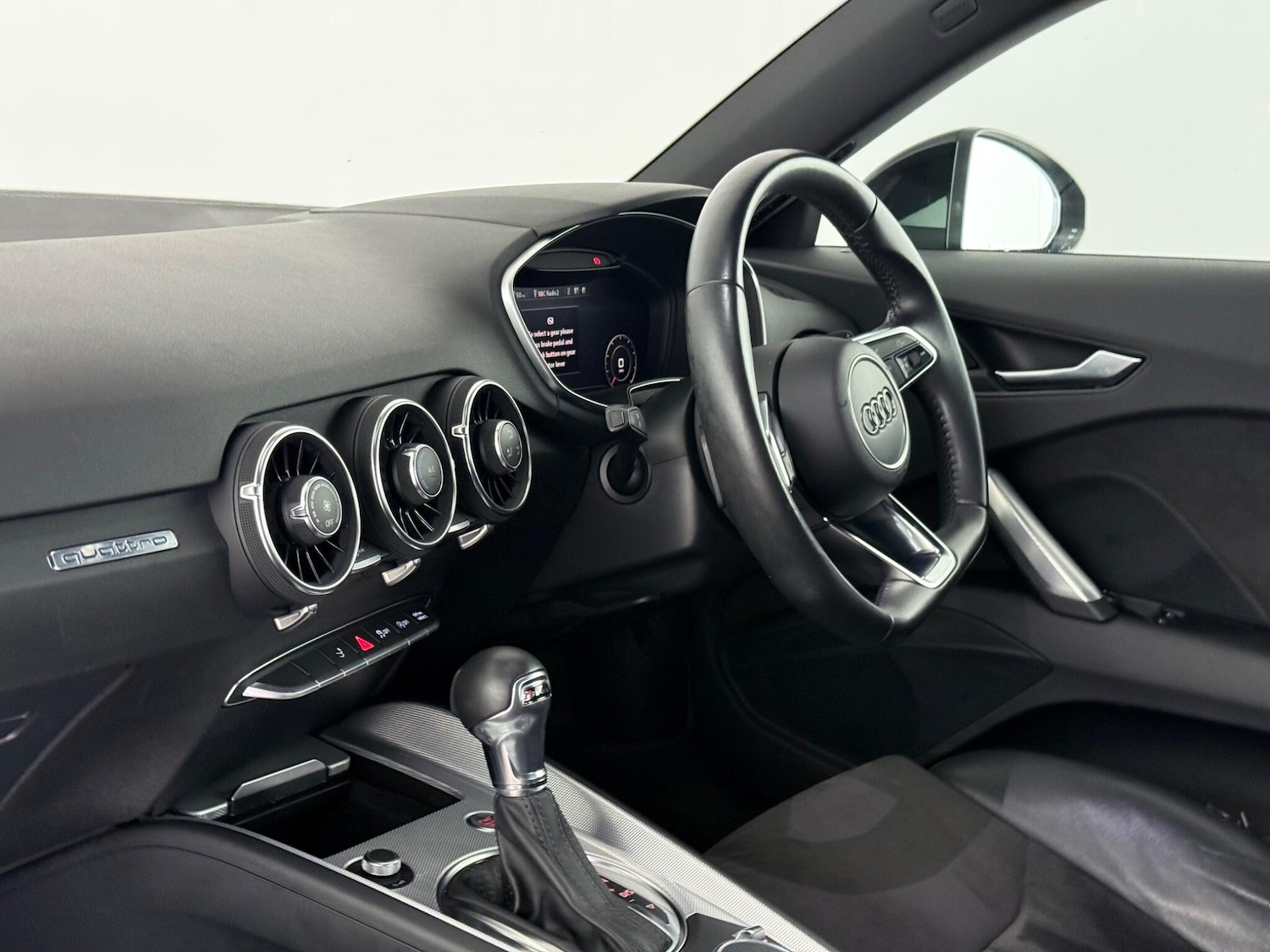 Used Audi TT 2015 for sale - 77259942: Photo 12