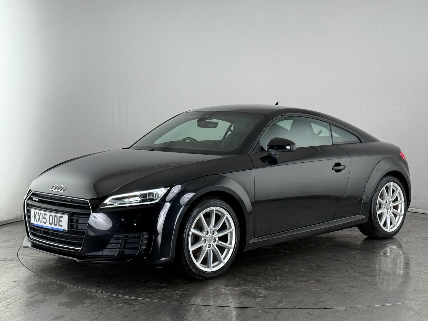 Used Audi TT 2015 for sale - 77259942: Photo 2