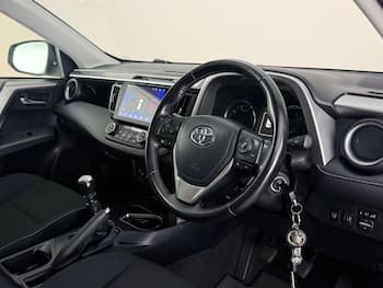 Used Toyota RAV4 2017 for sale - 79658466: Photo