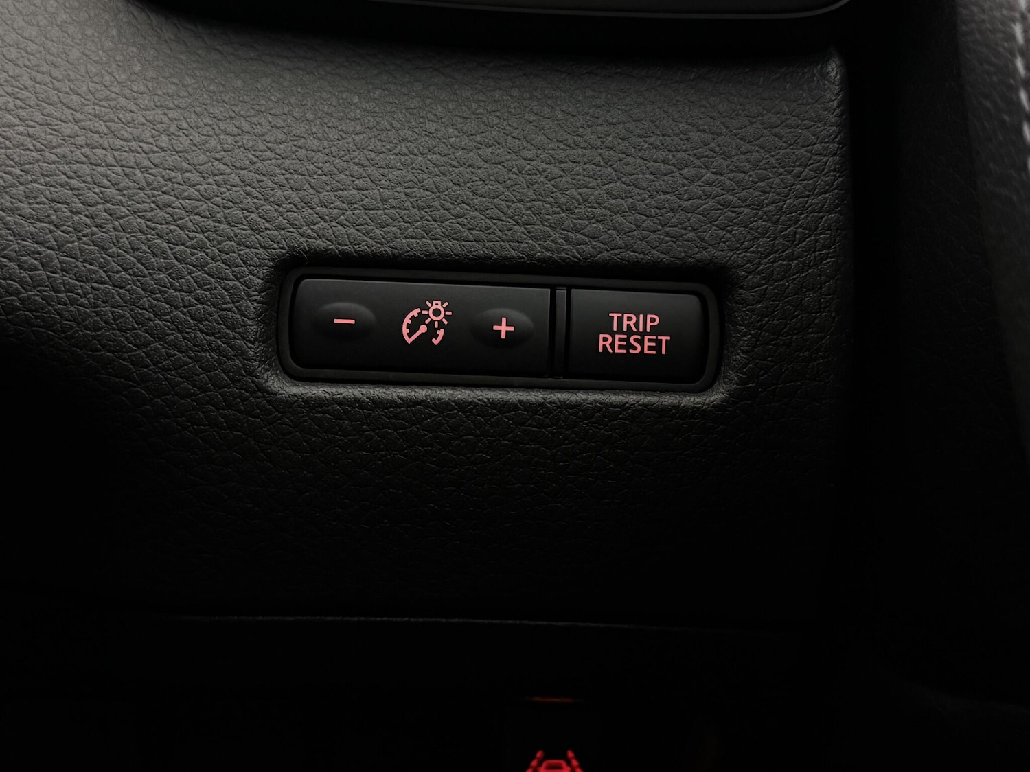 Used Nissan Qashqai 2018 for sale - 77182476: Photo 28