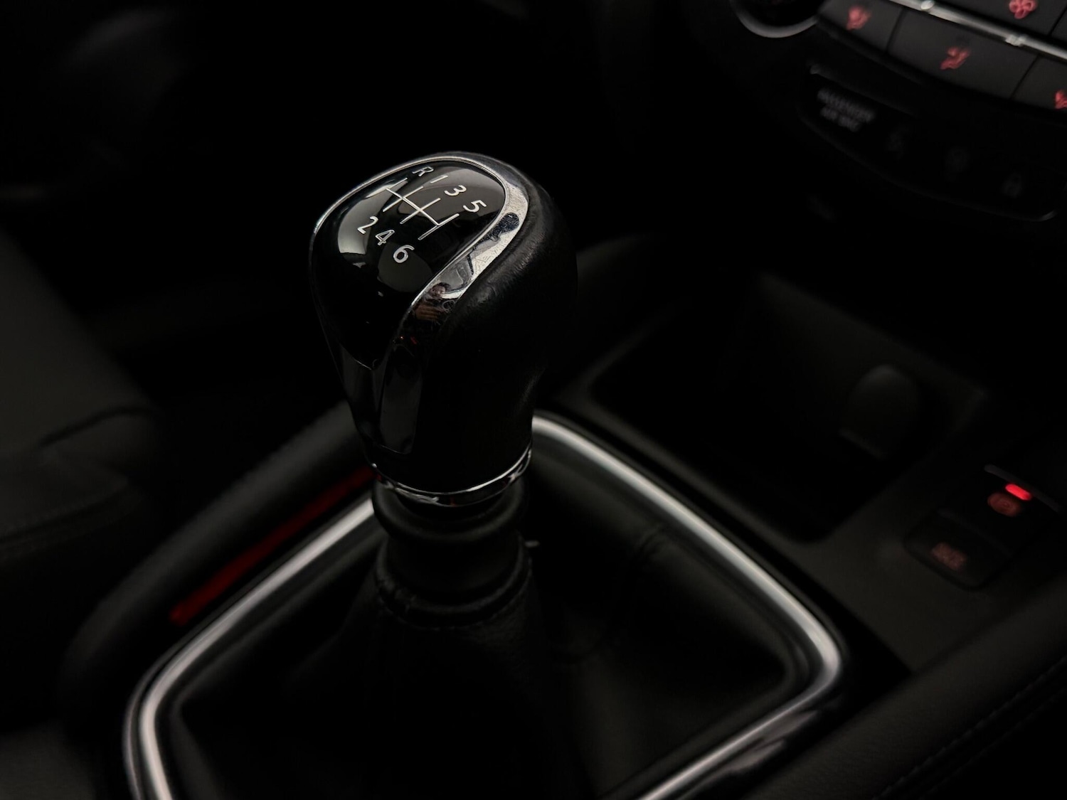 Used Nissan Qashqai 2018 for sale - 77182476: Photo 30