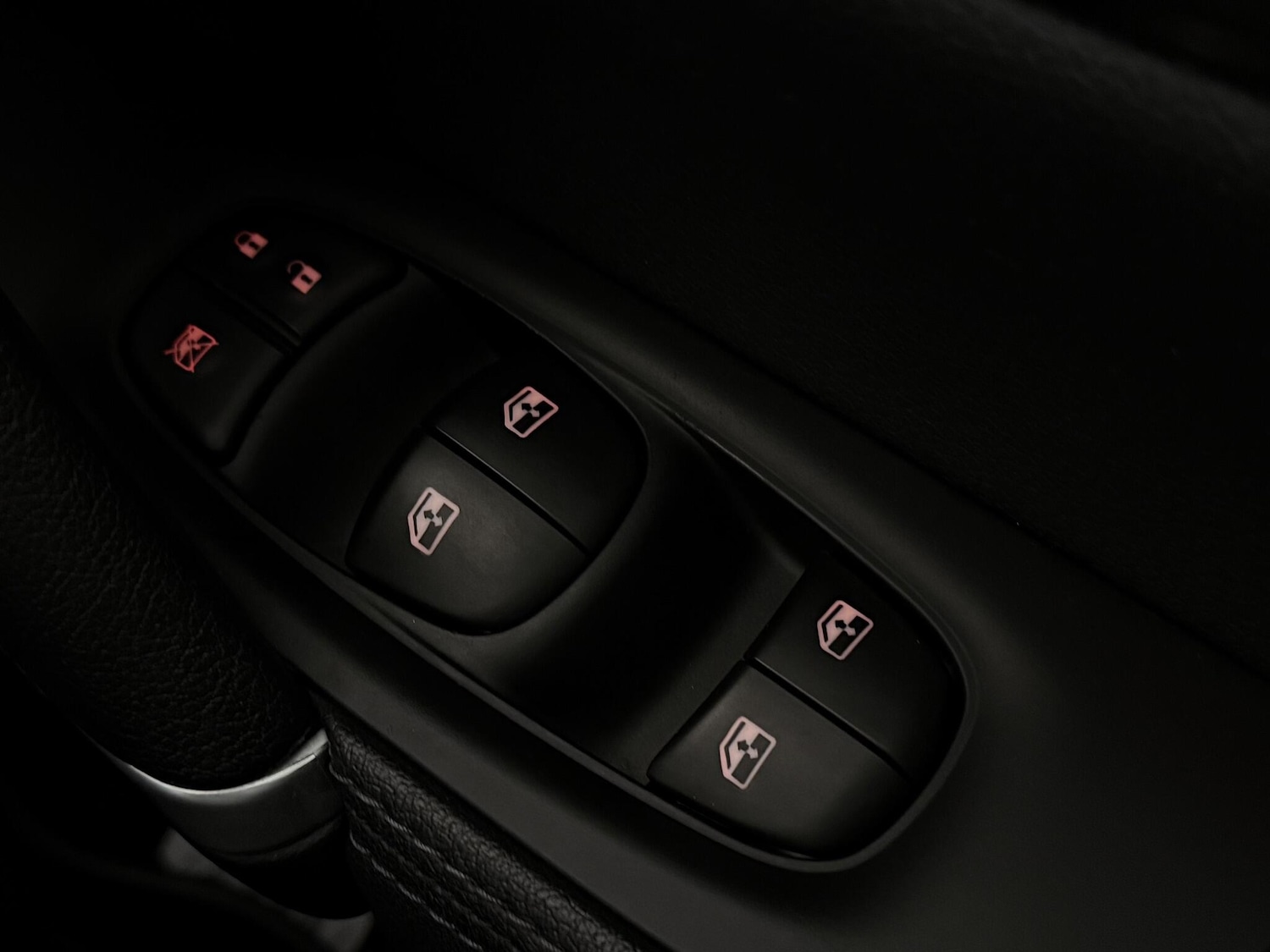 Used Nissan Qashqai 2018 for sale - 77182476: Photo 31