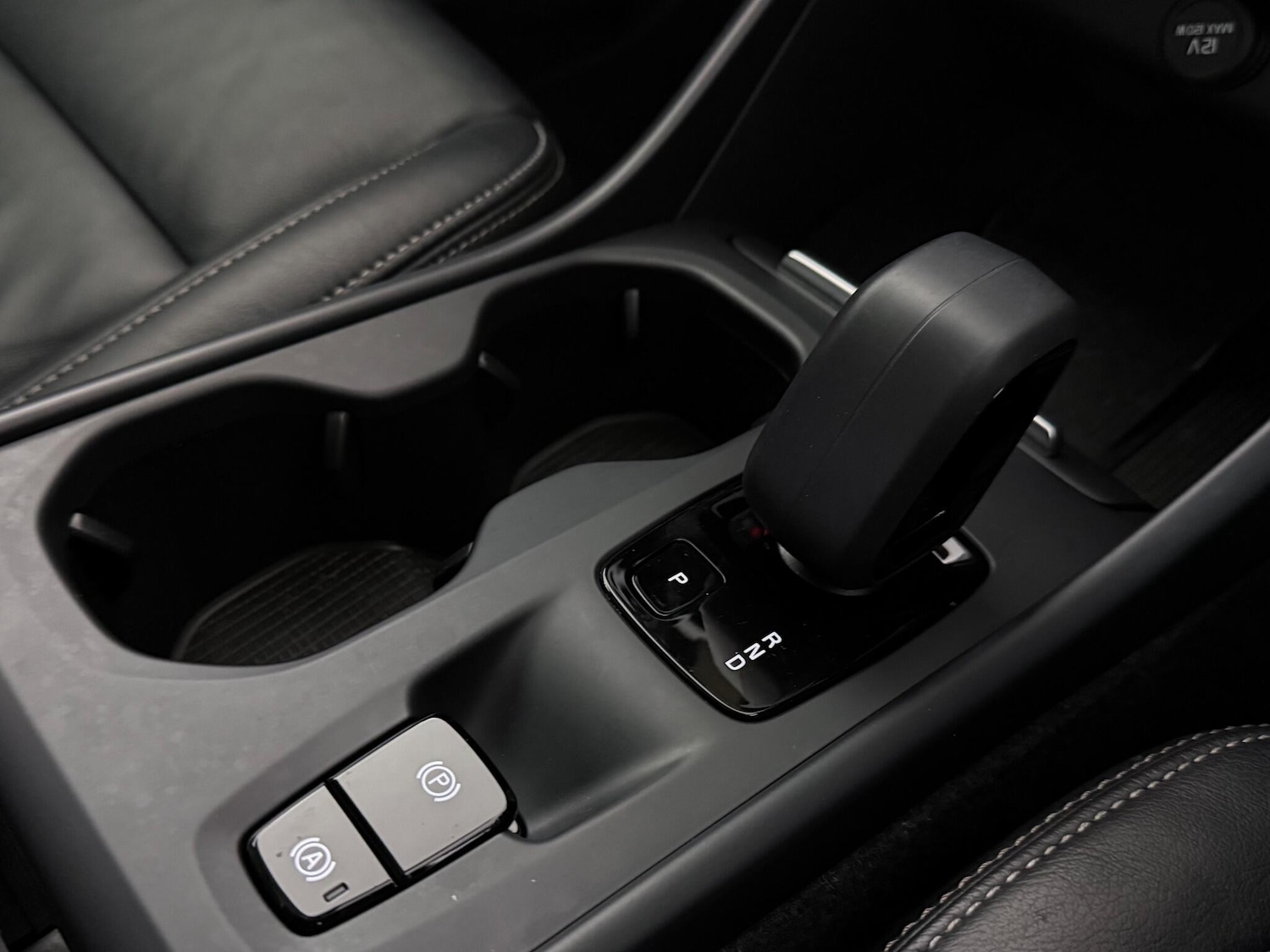 Used Volvo XC40 2021 for sale - 76607201: Photo 42