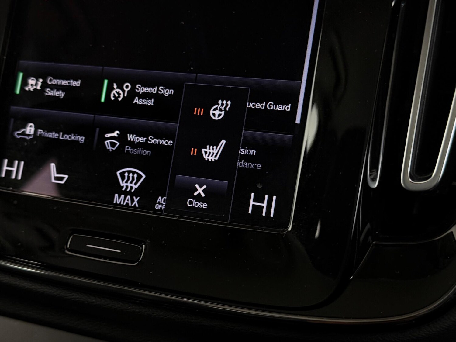 Used Volvo XC40 2021 for sale - 76607201: Photo 44