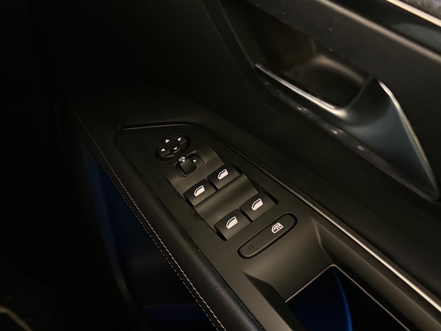 Used Peugeot 3008 2019 for sale - 77243144: Photo 22