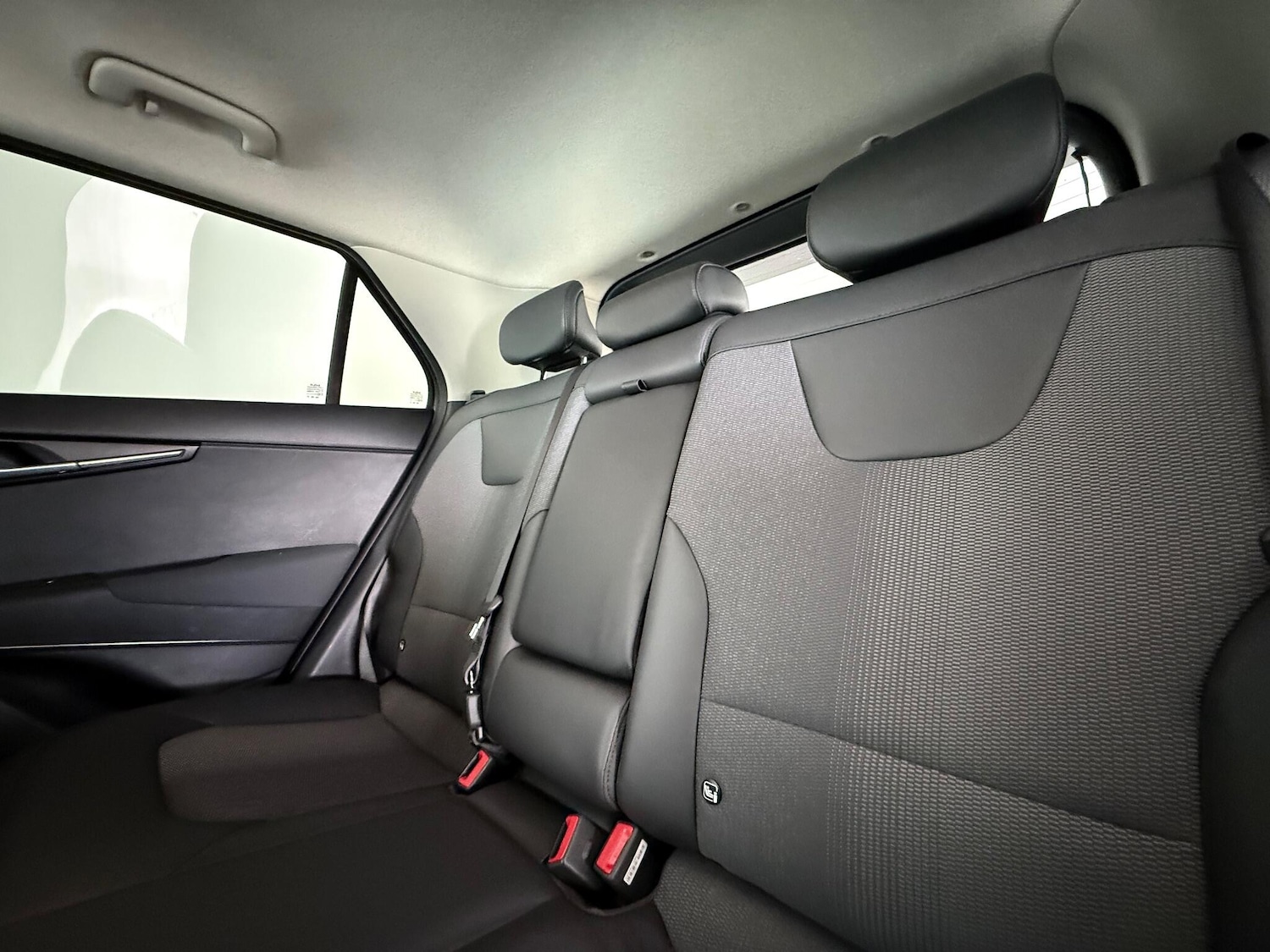 Used Kia Niro 2023 for sale - 77222119: Photo 11