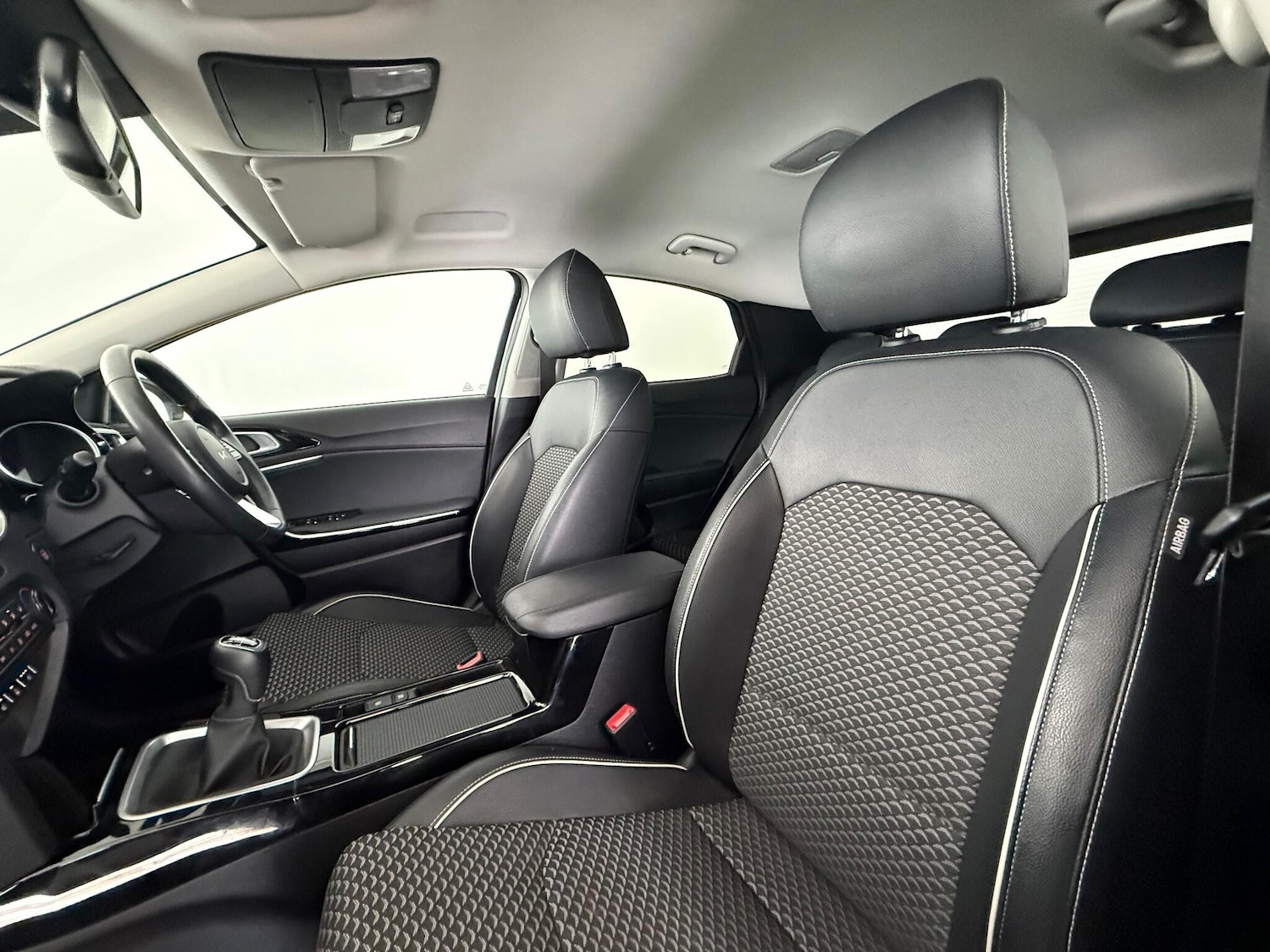 Used Kia XCeed 2022 for sale - 76467451: Photo 15