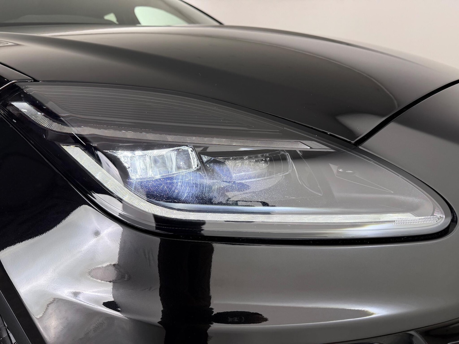 Used Jaguar E-Pace 2021 for sale - 77216652: Photo 6