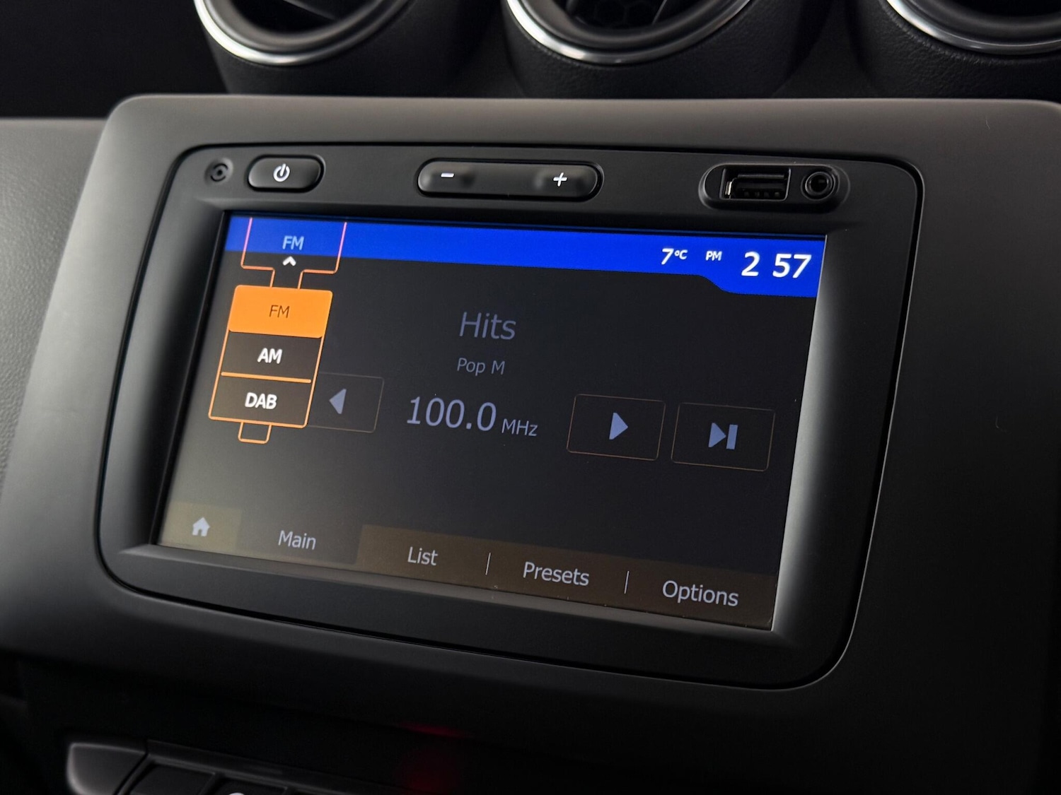 Used Dacia Duster 2018 for sale - 77182474: Photo 17